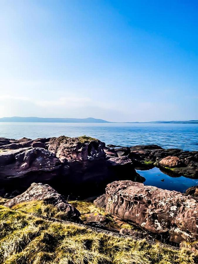 Villa On Yer Bike&Gone Fishin Millport Exterior foto